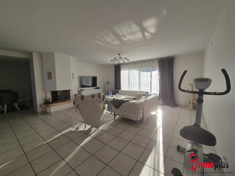 Maison - 103 m² - 5 pièces