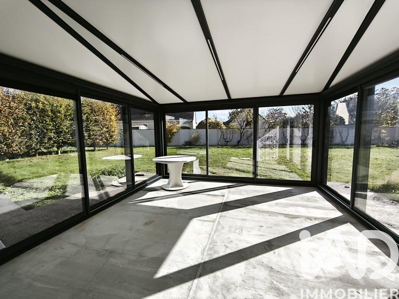 Maison - 223 m² - 7 pièces