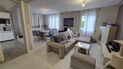 Maison traditionnelle - 113 m² - 6 pièces