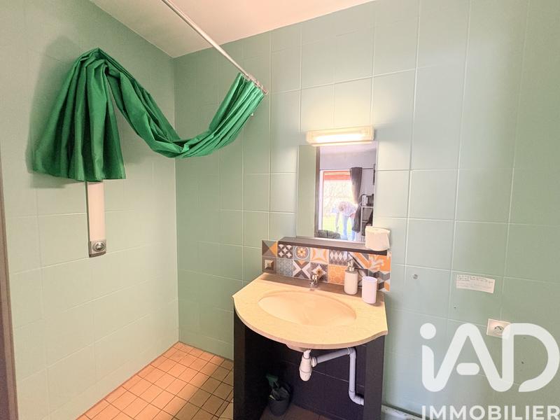 Maison - 300 m² - 11 pièces