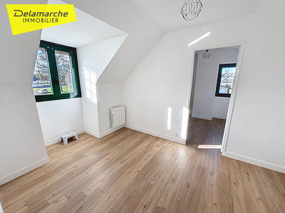 Maison - 122 m² - 7 pièces