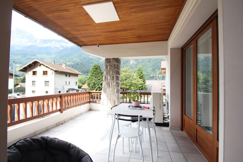 Appartement ancien - 116 m² - 3 pièces