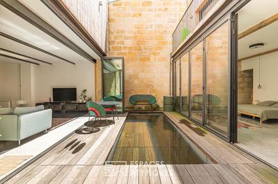 Maison - 260 m² - 7 pièces