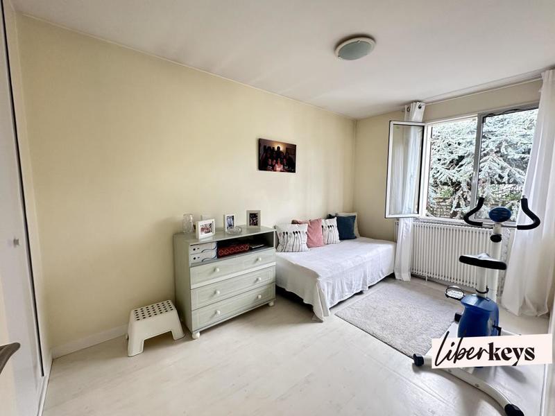 Pavillon - 85 m² - 5 pièces