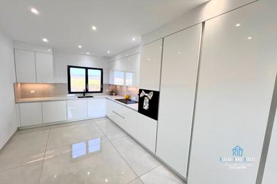 Villa - 125 m² - 5 pièces