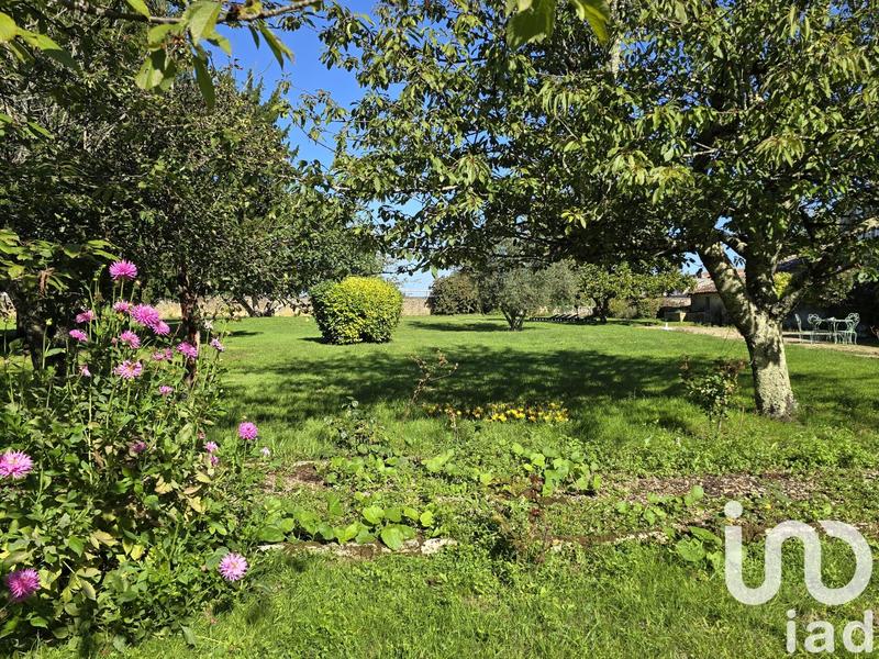 Maison - 298 m² - 11 pièces