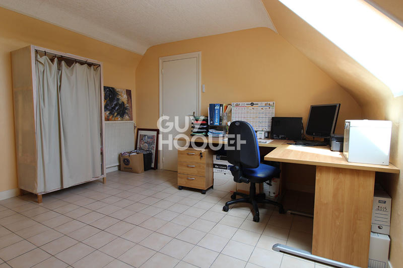 Maison - 95 m² - 5 pièces