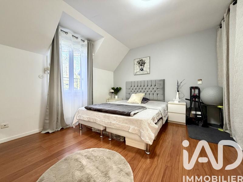 Maison - 170 m² - 7 pièces