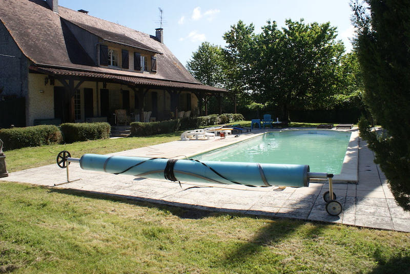 Maison - 138 m² - 9 pièces