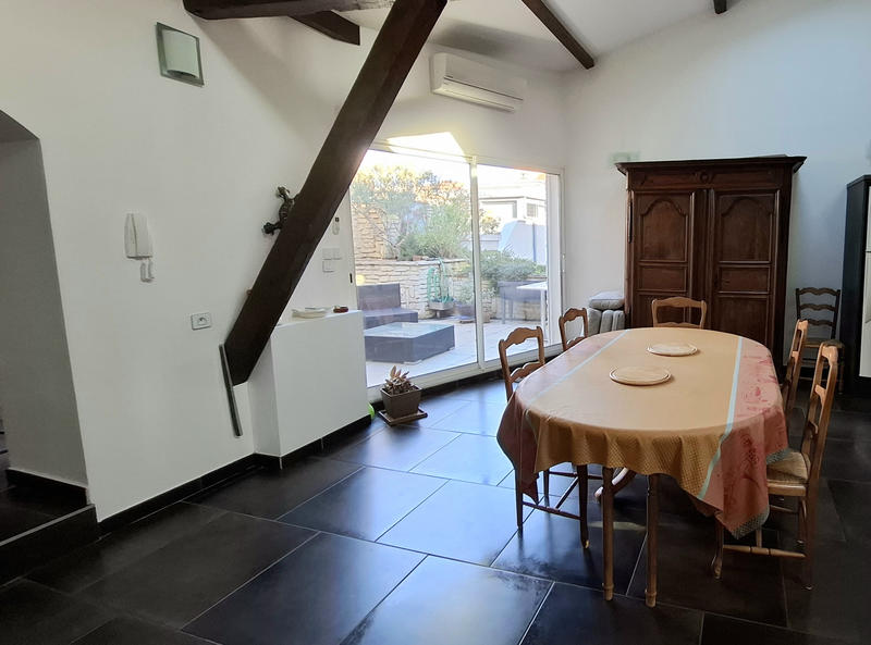 Maison - 230 m² - 6 pièces