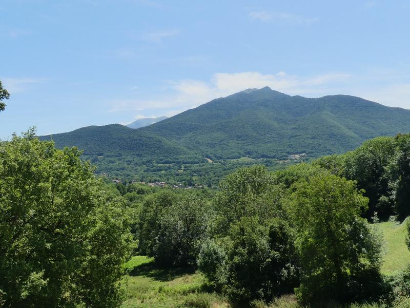 Maison - 201 m² - 8 pièces