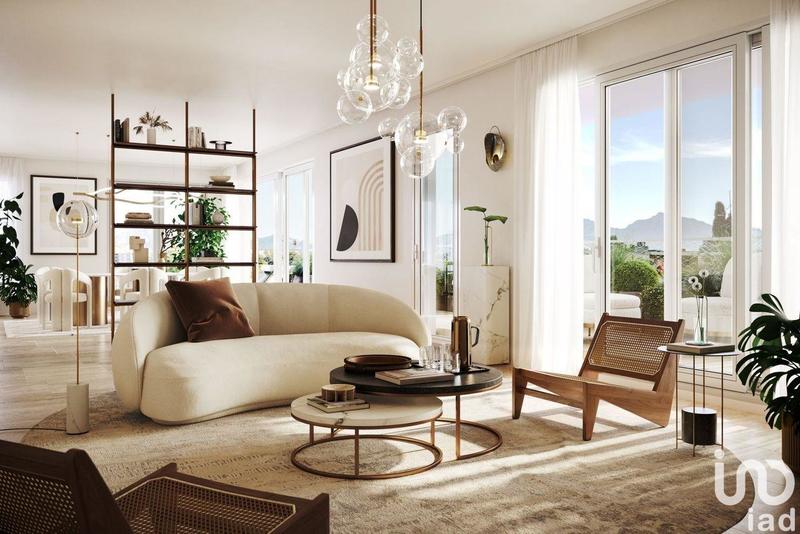 Appartement - 94 m² - 3 pièces