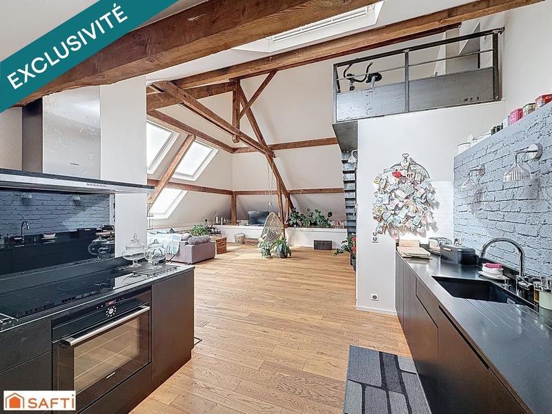 Maison - 260 m² - 10 pièces