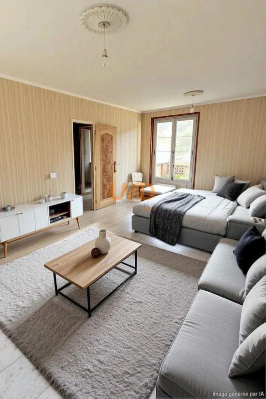 Maison - 102 m² - 4 pièces