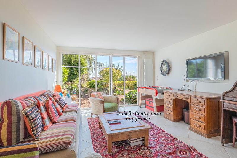 Maison bourgeoise - 230 m² - 8 pièces