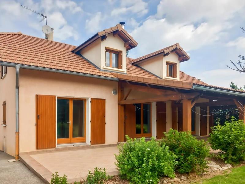 Maison - 150 m² - 7 pièces