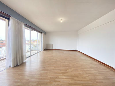 Appartement - 120 m² - 4 pièces
