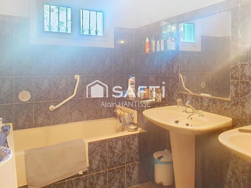 Maison - 175 m² - 6 pièces