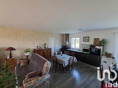 Maison - 98 m² - 4 pièces