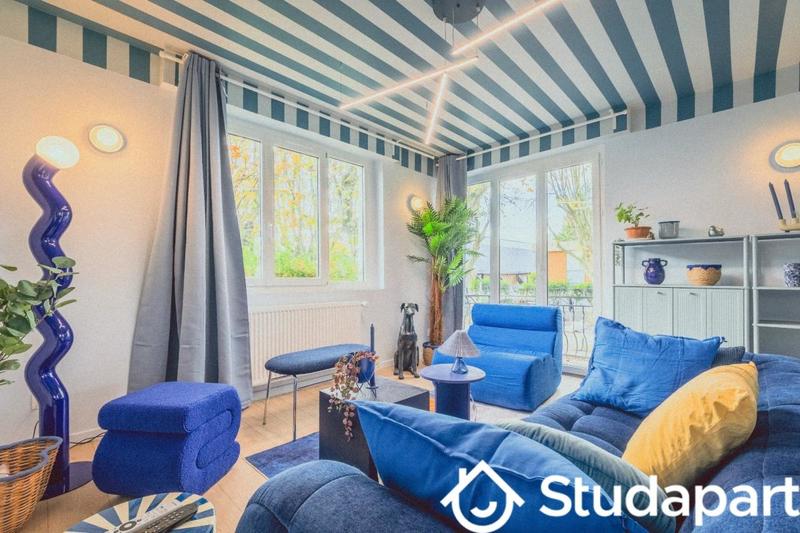 Chambre - 17 m² - 1 pièce