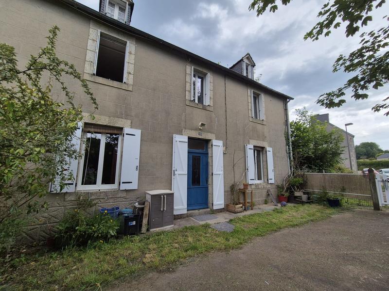 Maison ancienne - 96 m² - 5 pièces