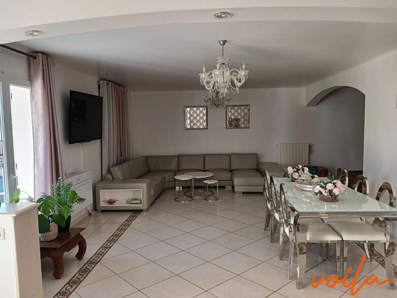 Villa - 138 m² - 5 pièces