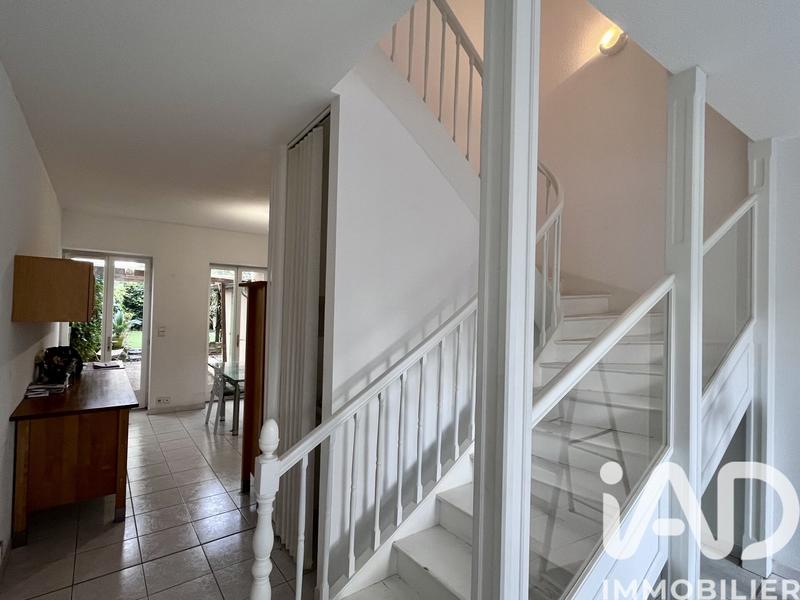 Maison - 110 m² - 4 pièces