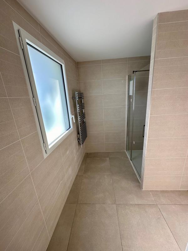 Appartement - 110 m² - 4 pièces