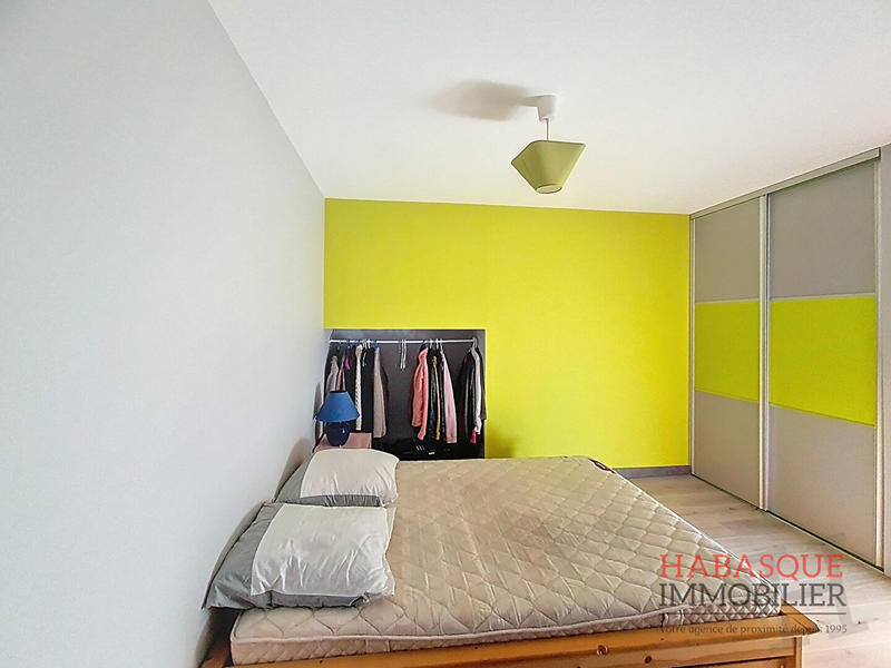 Maison - 103 m² - 5 pièces