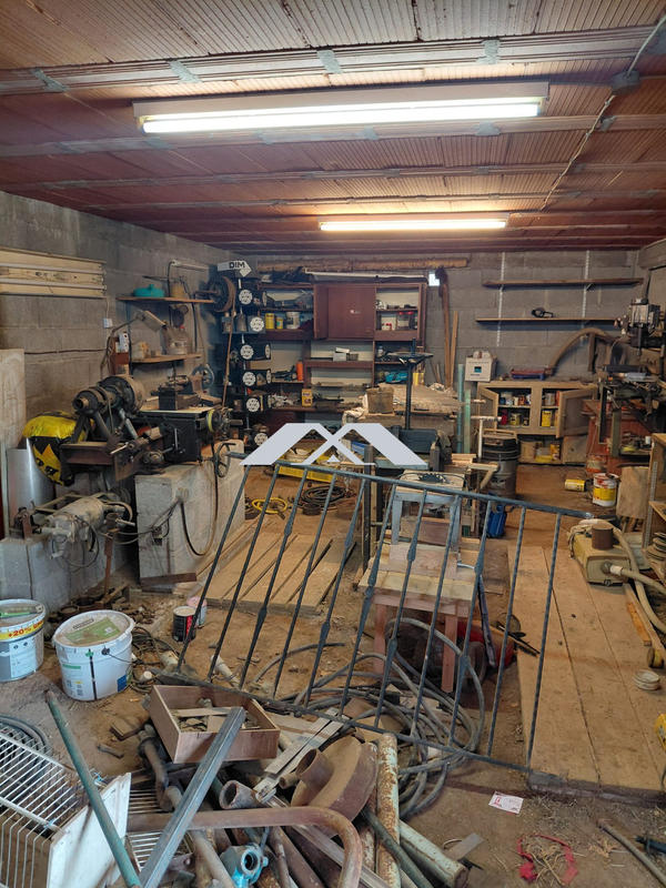 Maison - 104 m² - 4 pièces