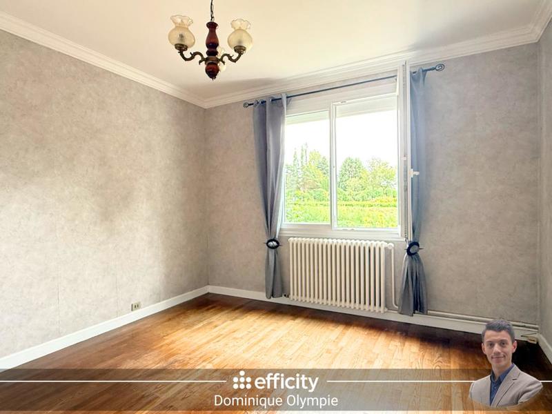 Maison - 120 m² - 8 pièces