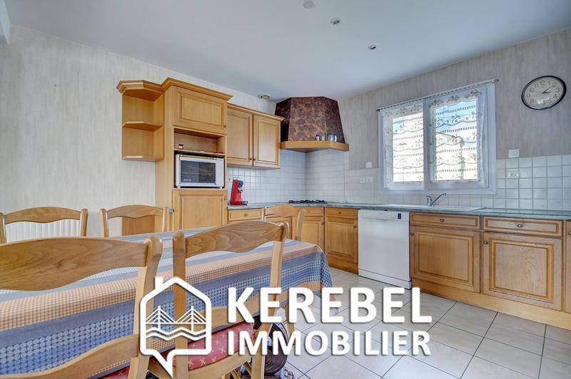 Maison - 101 m² - 5 pièces