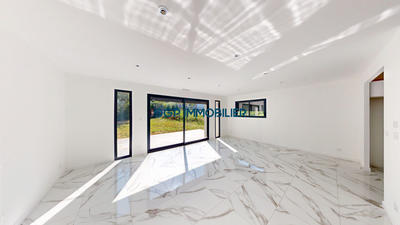 Maison traditionnelle - 120 m² - 5 pièces