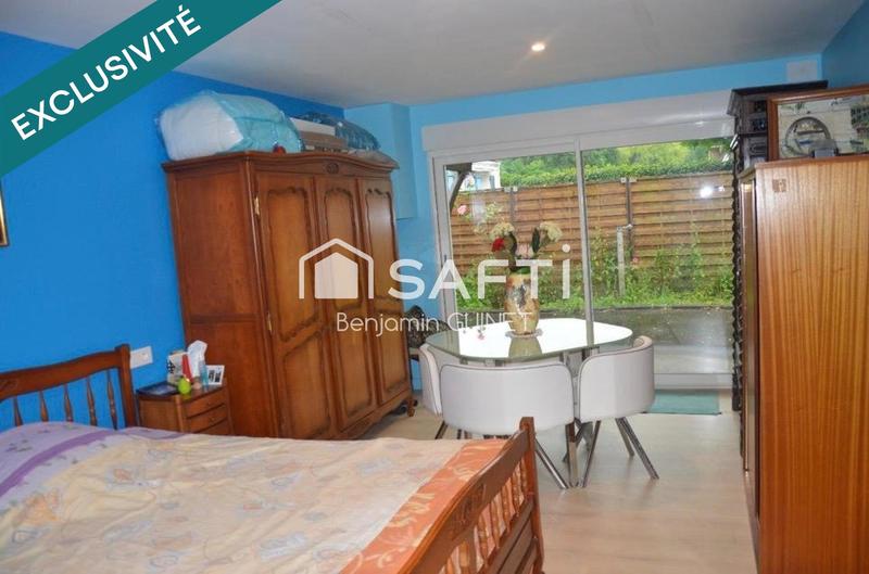 Maison - 181 m² - 8 pièces