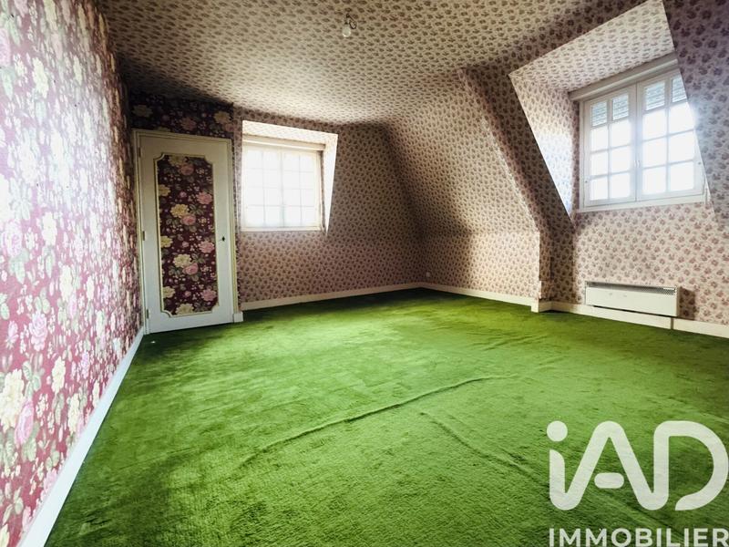 Maison - 480 m² - 12 pièces