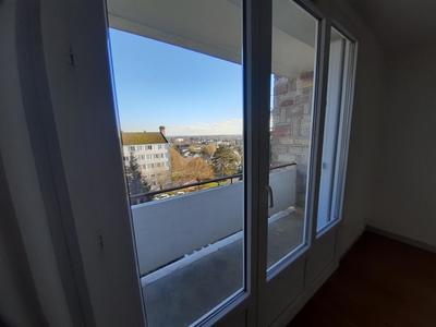 Appartement - 73 m² - 4 pièces
