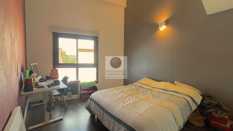 Appartement - 170 m² - 7 pièces