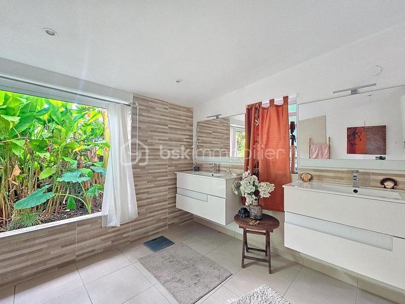 Villa - 150 m² - 4 pièces