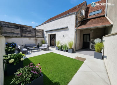 Maison ancienne - 171 m² - 7 pièces