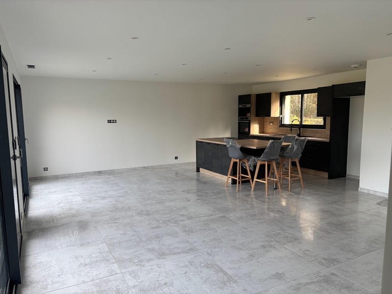 Maison - 131 m² - 4 pièces