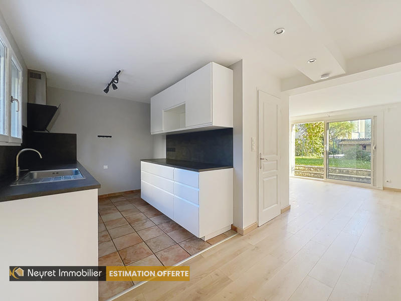 Maison - 108 m² - 5 pièces