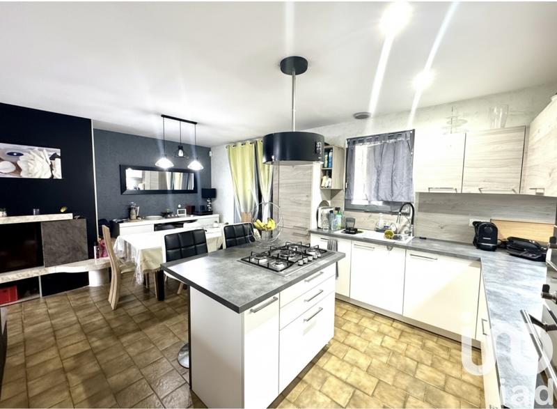 Maison - 119 m² - 5 pièces