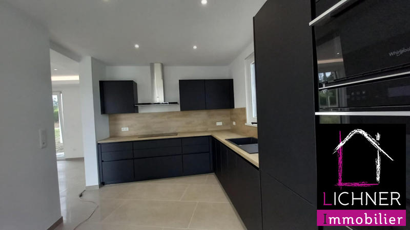 Maison - 145 m² - 7 pièces