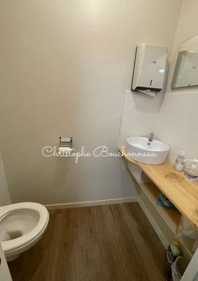 Local commercial - 300 m²