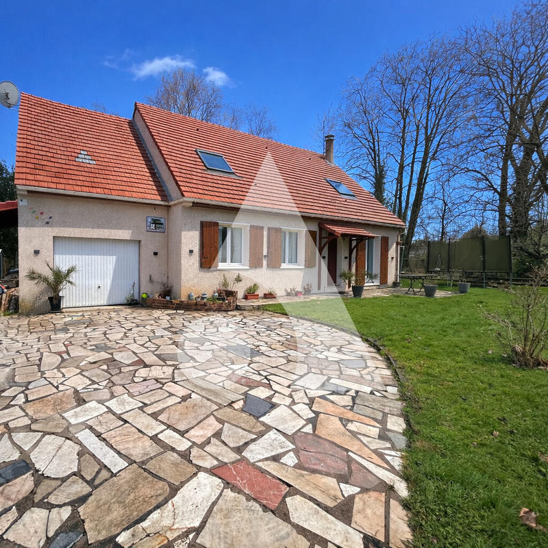 Maison - 156 m² - 8 pièces