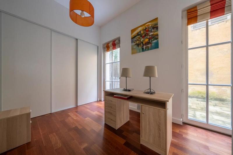 Appartement - 91 m² - 4 pièces