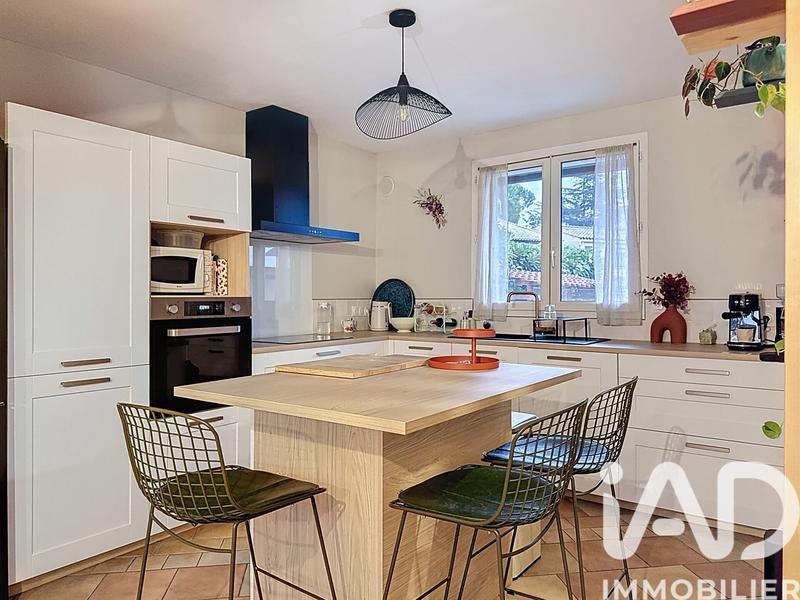 Maison - 111 m² - 5 pièces