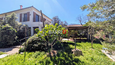 Villa - 170 m² - 4 pièces