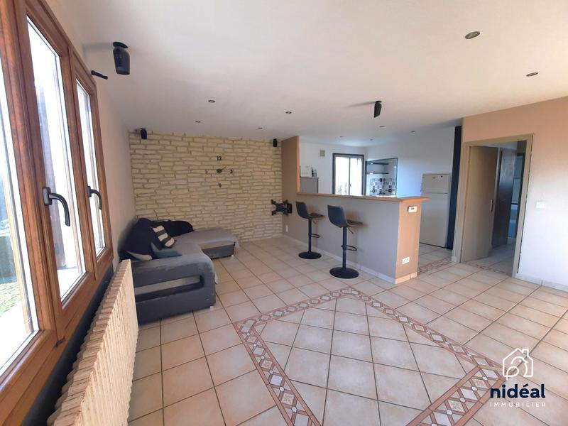 Maison - 99 m² - 4 pièces