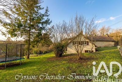 Maison - 144 m² - 8 pièces